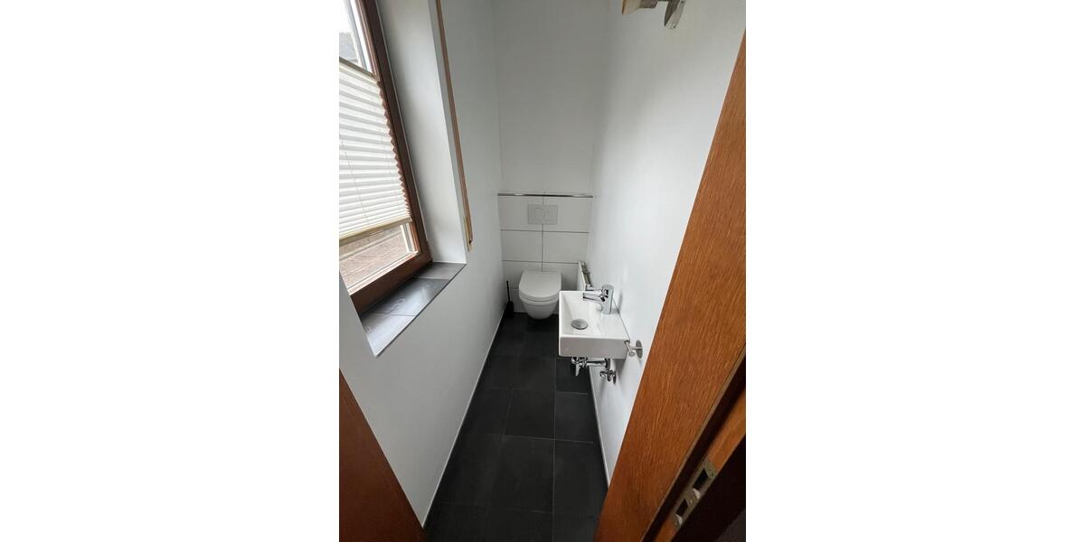 Erdgeschoßwohnung Aschaffenburg Österreicher Kolonie - 3 Zimmer, 107 m&sup2;, 1.100&euro; | Angebot:26168751