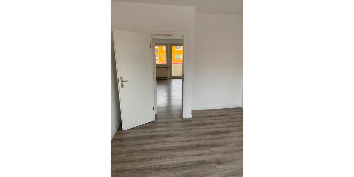 Etagenwohnung Kamenz - 3 Zimmer, 59 m&sup2;, 370&euro; | Angebot:25854226