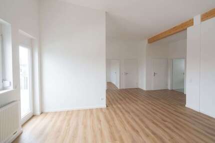 Wohnung Bodelshausen - 3 Zimmer, 83 m&sup2;, 930&euro; | Angebot:26943693