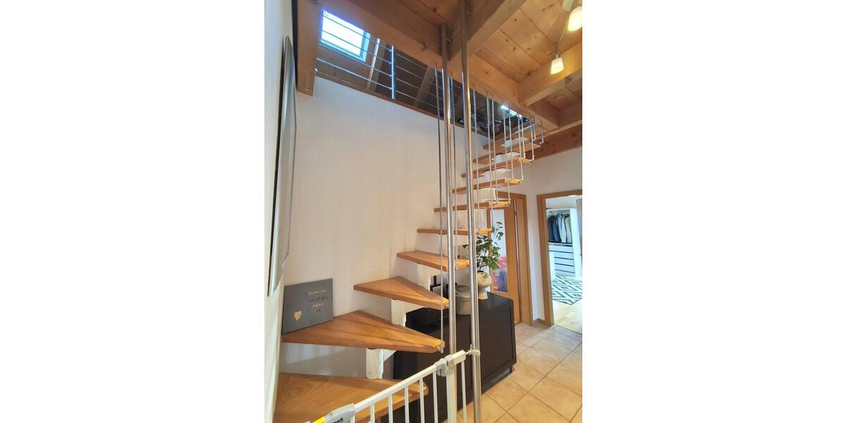 Maisonettenwohnung Rottendorf - 4 Zimmer, 120 m&sup2;, 1.250&euro; | Angebot:26228091