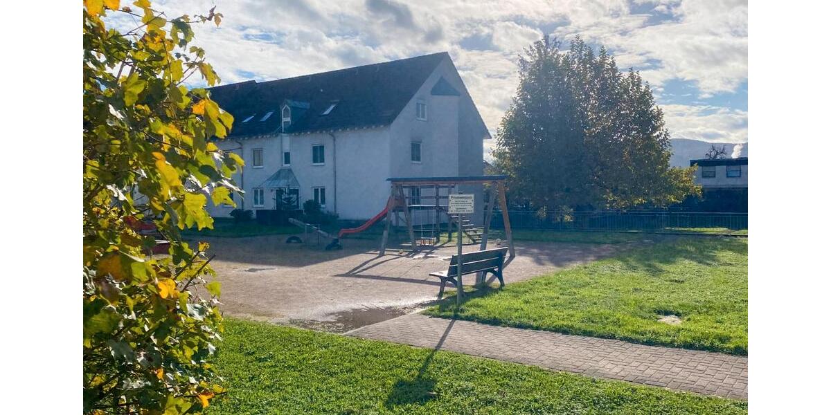 Erdgeschoßwohnung Grenzach-Wyhlen Wyhlen - 3.5 Zimmer, 80 m&sup2;, 1.100&euro; | Angebot:26238431