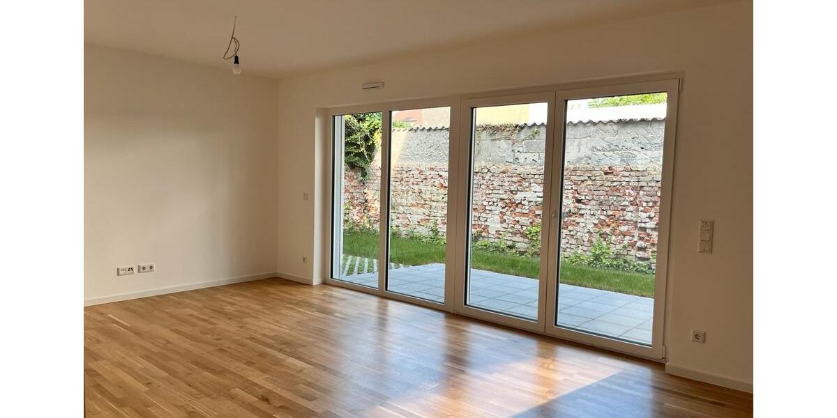 Terrassenwohnung Offenbach am Main Bieberer Berg - 2 Zimmer, 59 m&sup2;, 1.422&euro; | Angebot:24769636