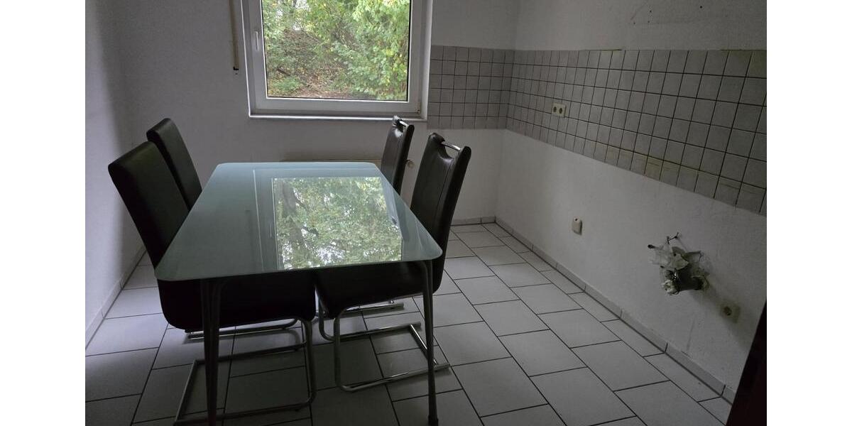 Schöne 3 ZKB Erdgeschoss Wohnung mit Stellplatz 3 zimmer