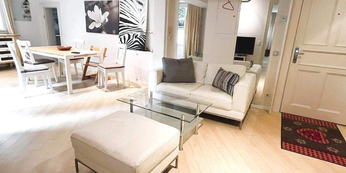 Alsternahes Wohnen im Alsterkamp! Helle möblierte Souterrainwohnung! 2 zimmer