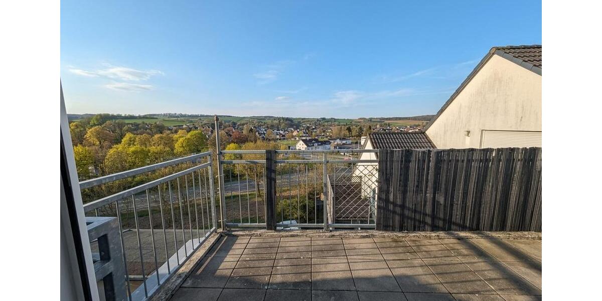 Dachgeschoßwohnung Selters (Taunus) - 2 Zimmer, 55 m&sup2;, 550&euro; | Angebot:26238013