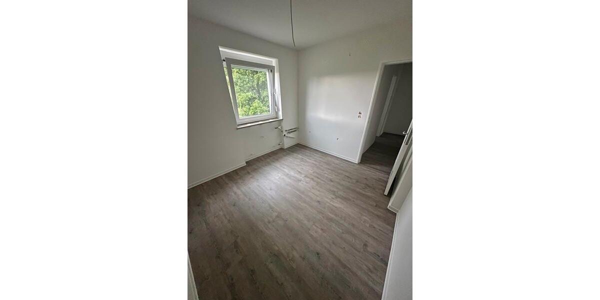 Etagenwohnung Kaufbeuren - 4.5 Zimmer, 90 m&sup2;, 881&euro; | Angebot:26679174