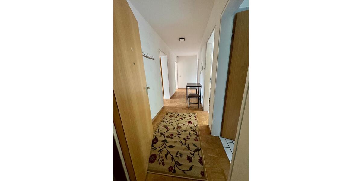 Wohnen auf Zeit Weingarten - 4 Zimmer, 100 m&sup2;, 350&euro; | Angebot:24906437