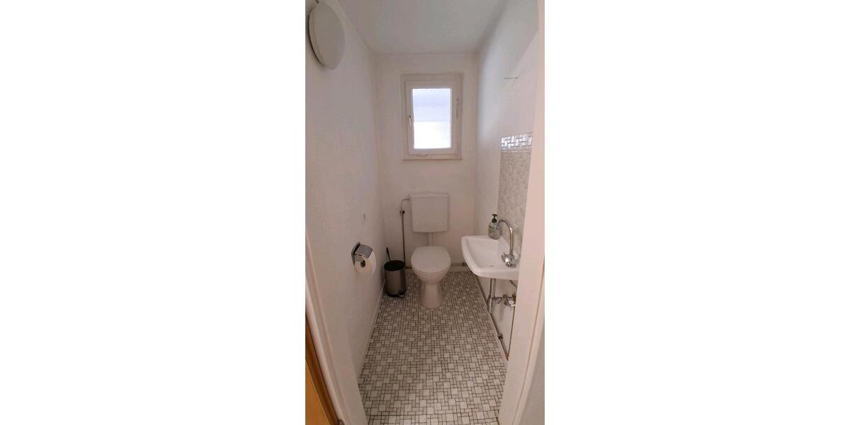 Erdgeschoßwohnung Rheinstetten - 3 Zimmer, 80 m&sup2;, 1.300&euro; | Angebot:26701913
