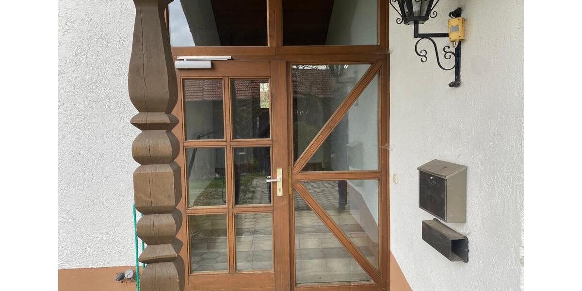 Einfamilienhaus Steinhöring - 7 Zimmer, 200 m&sup2;, 1.630&euro; | Angebot:25655825