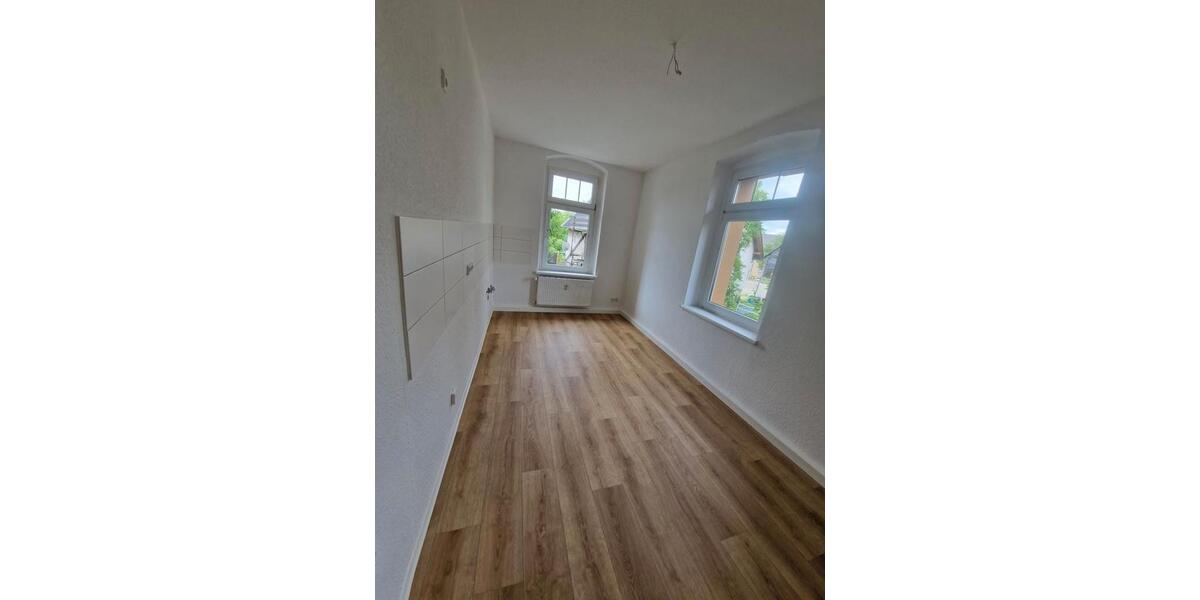 Erdgeschoßwohnung Hohenstein-Ernstthal Ernstthal - 2 Zimmer, 57 m&sup2;, 385&euro; | Angebot:26382741