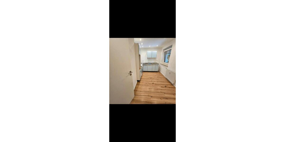 Erdgeschoßwohnung Vohenstrauß - 2 Zimmer, 65 m&sup2;, 580&euro; | Angebot:26420399