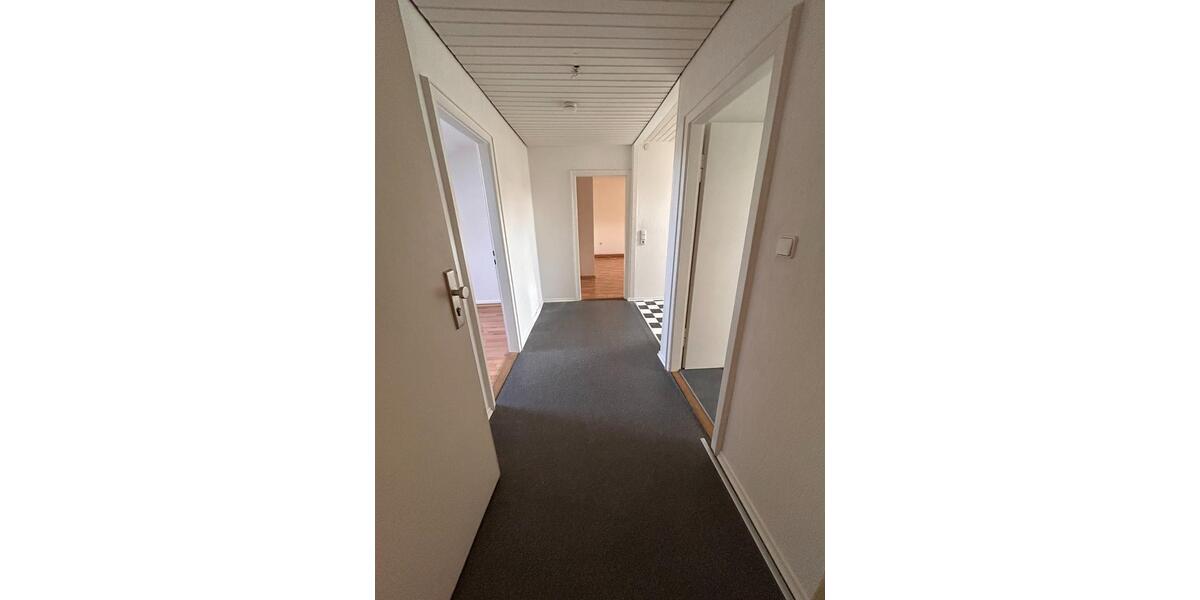 Dachgeschoßwohnung Passau Auerbach - 3 Zimmer, 62 m&sup2;, 495&euro; | Angebot:25361371