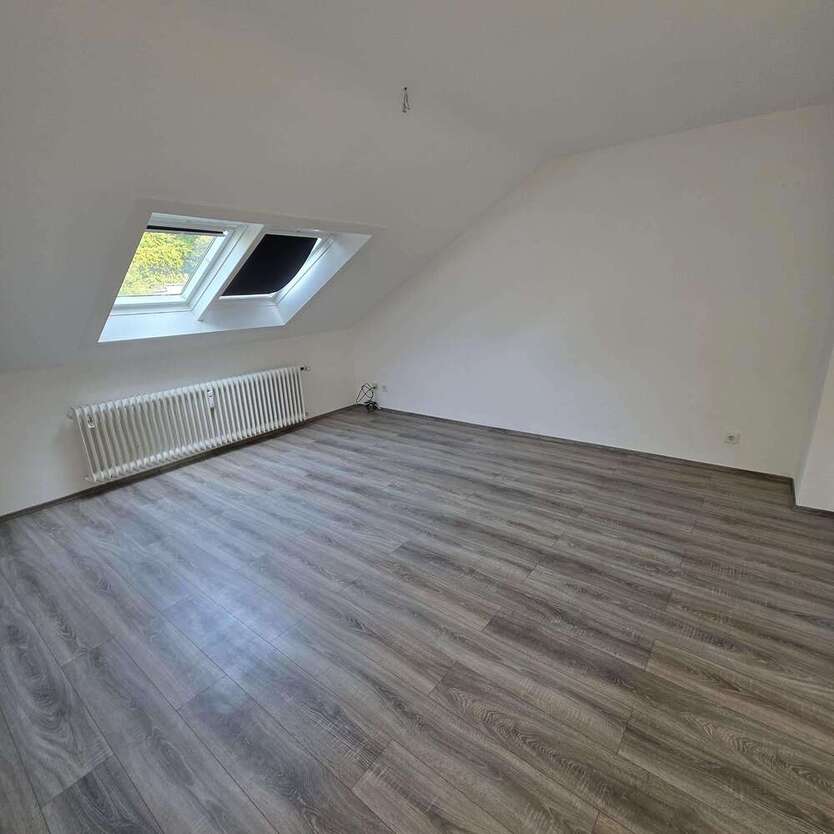 Wohnung zum Mieten in Wuppertal 340 € 43.7 m²