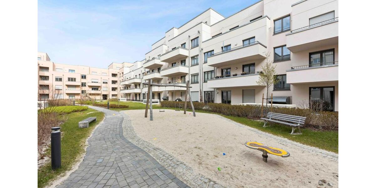 Dachgeschoßwohnung Berlin Lichtenberg - 4 Zimmer, 116 m&sup2;, 2.510&euro; | Angebot:26369516