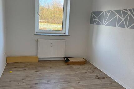 Wohnung Helmstedt Offleben - 5 Zimmer, 75 m&sup2;, 430&euro; | Angebot:24846551