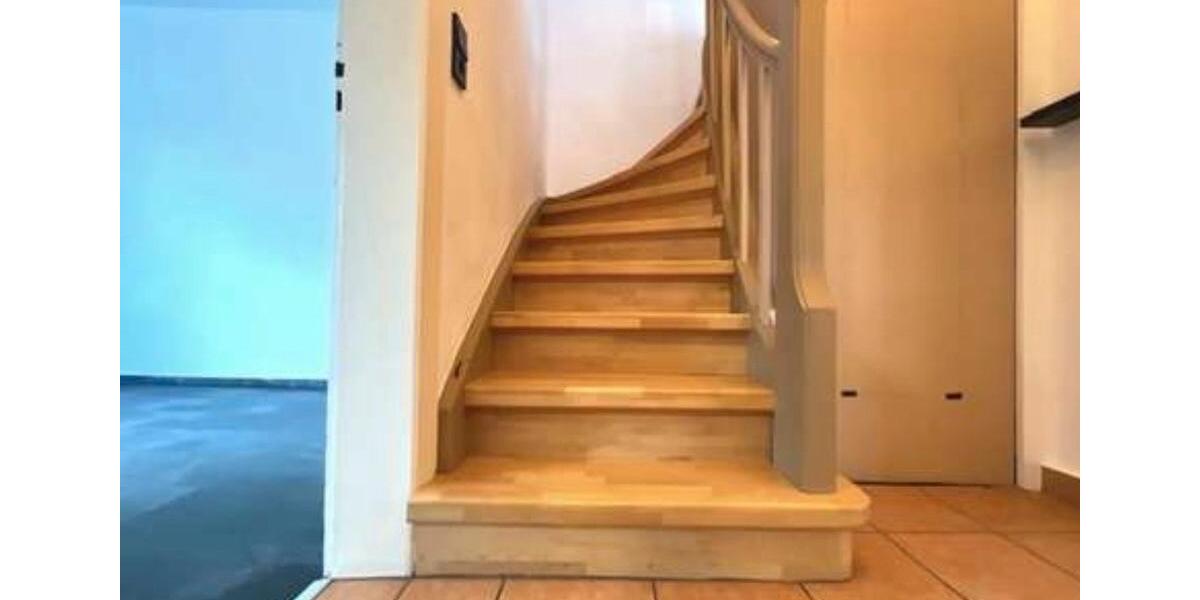 Einfamilienhaus Wiesbaden Bierstadt - 3.5 Zimmer, 85 m&sup2;, 1.300&euro; | Angebot:24693201