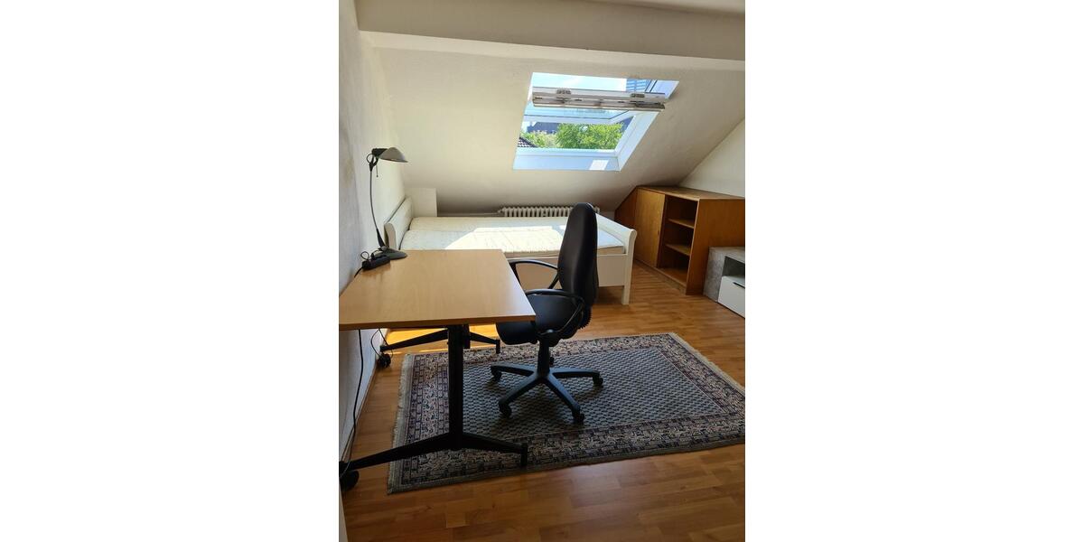 Wohnen auf Zeit Essen Stadtbezirk VI - 1 Zimmer, 14 m&sup2;, 530&euro; | Angebot:26609101