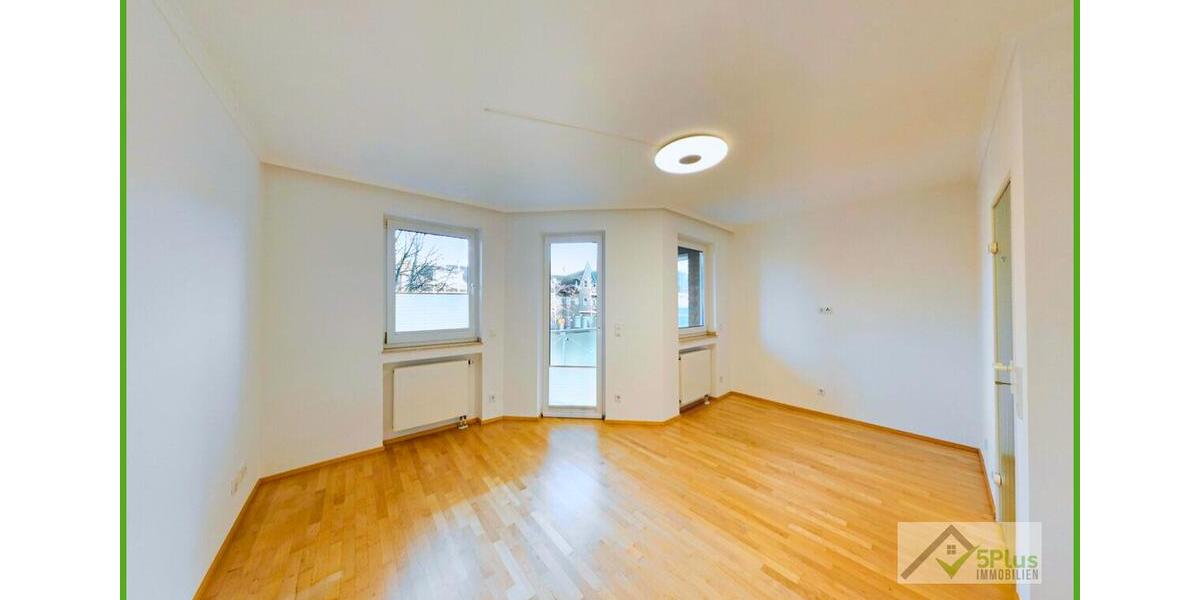 + 5PLUSIMMO + MODERNE 2-ZIMMER WOHNUNG MIT BALKON UND EBK IN ZENTRALER LAGE VON INDENALTDORF + 2 zimmer