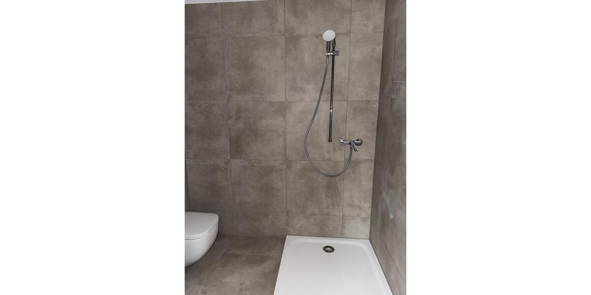 Dachgeschoßwohnung Straubing - 1 Zimmer, 47 m&sup2;, 640&euro; | Angebot:24526052