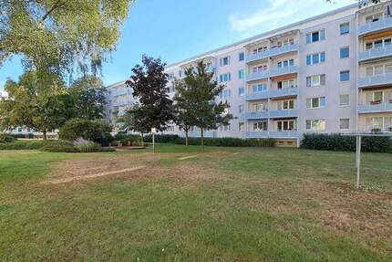 Wohnung Eisenhüttenstadt - 2 Zimmer, 49 m&sup2;, 335&euro; | Angebot:25065654