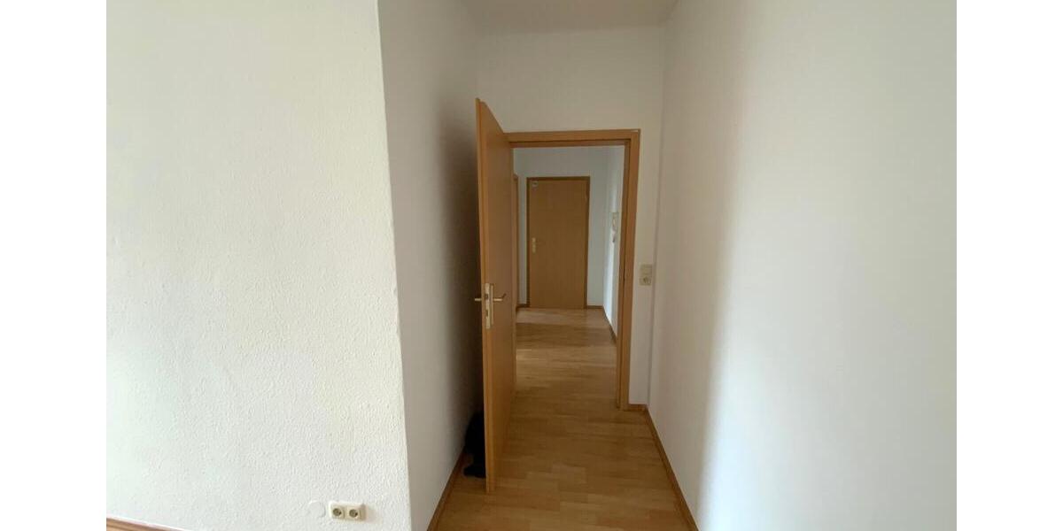 Etagenwohnung Zeitz - 1 Zimmer, 36 m&sup2;, 230&euro; | Angebot:25323705