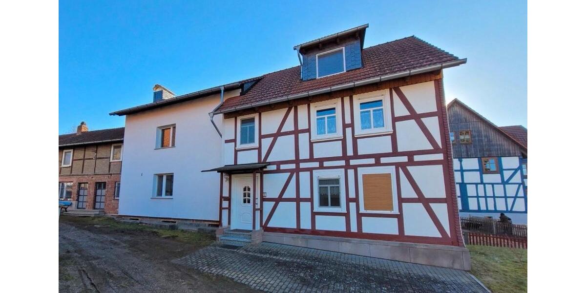 Bauernhaus, Landhaus Bad Hersfeld - 6 Zimmer, 194 m&sup2;, 1.060&euro; | Angebot:26486213