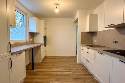 Wohnung Ammersbek - 3 Zimmer, 100 m&sup2;, 1.700&euro; | Angebot:25175178