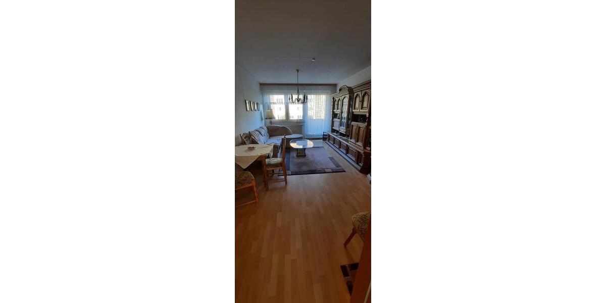 Etagenwohnung Sömmerda - 3 Zimmer, 63 m&sup2;, 399&euro; | Angebot:24650676