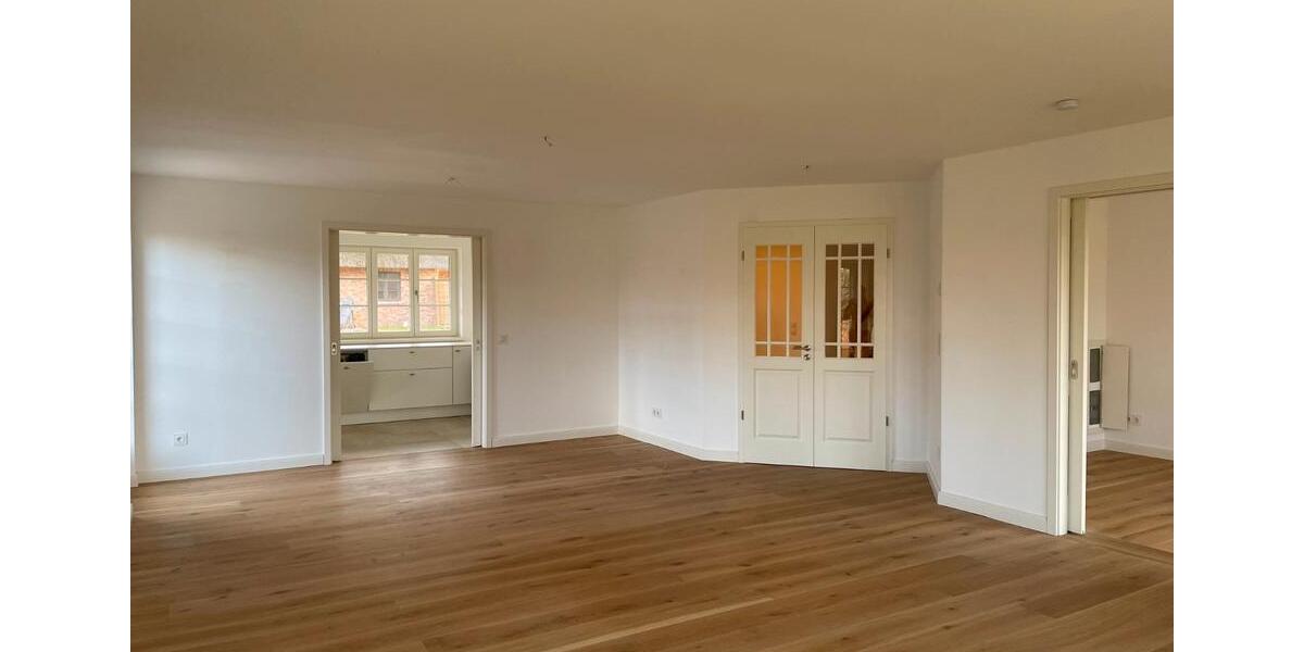 Doppelhaushälfte Osterrönfeld - 4 Zimmer, 150 m&sup2;, 1.850&euro; | Angebot:26194498