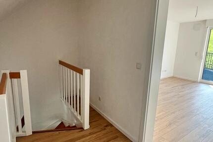 Wohnung Wiehl - 3 Zimmer, 101 m&sup2;, 1.407&euro; | Angebot:25058289