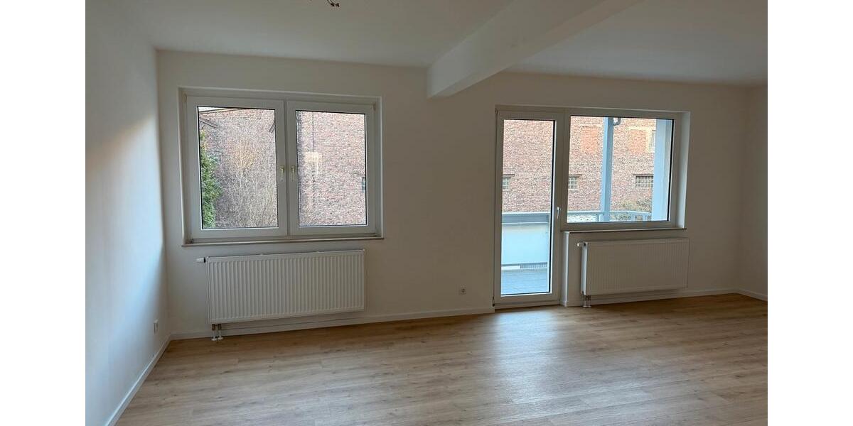 4,5 (3,5 + 1 Zimmer) Wohnung mit Balkon in Essen Rüttenscheid 4 zimmer