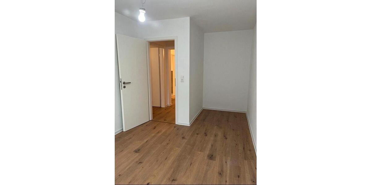 Hochparterre Efringen-Kirchen Kirchen - 2.5 Zimmer, 52 m&sup2;, 670&euro; | Angebot:26566604