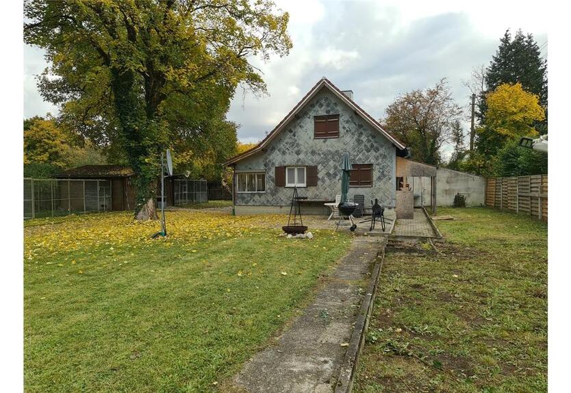 SANIERTES EFH 77 qm 1254 qm Grundstück München Lerchenau zimmer