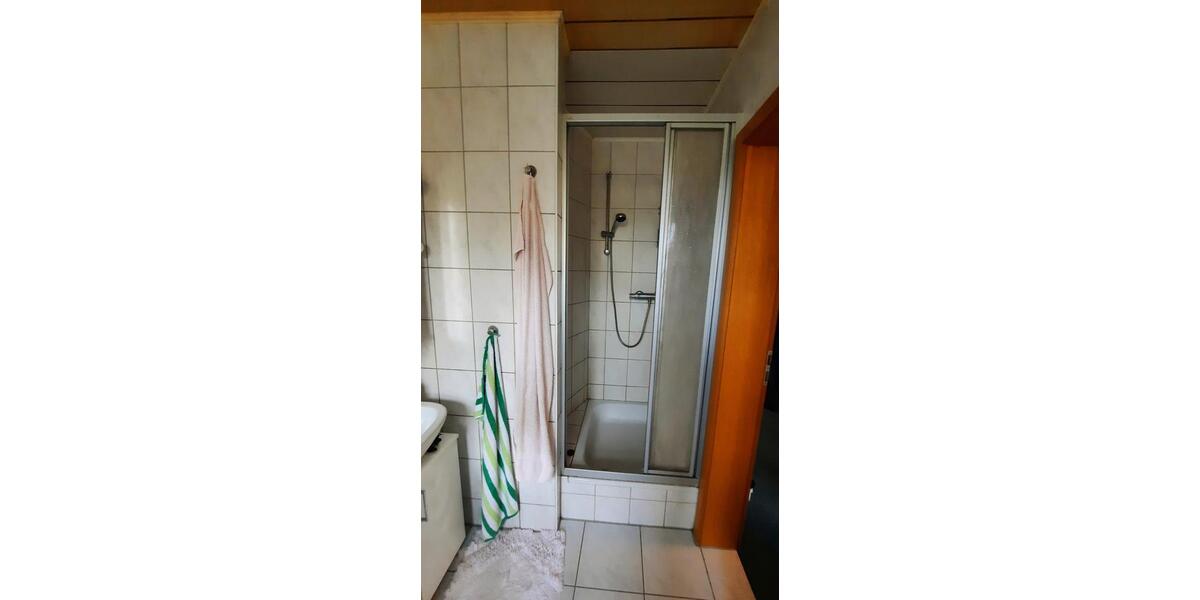 Dachgeschoßwohnung Saalfeld (Saale) - 1 Zimmer, 50 m&sup2;, 379&euro; | Angebot:23122708