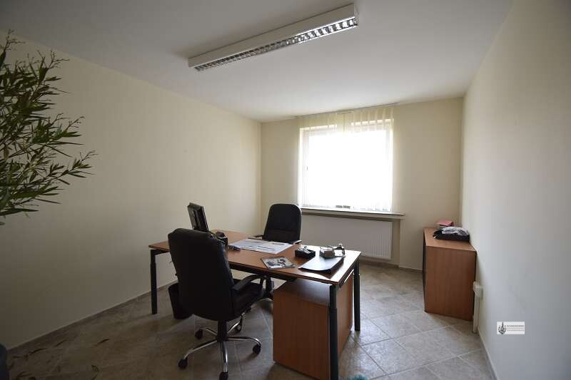 Hauptverkehrsstr. Sulingen: Gewerbehalle teilbar viele Parkplätze - Gewerbeobjekt Sulingen | Angebot:25416987