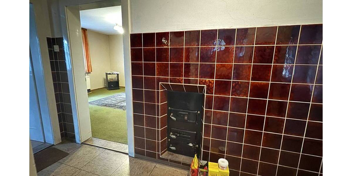 Einfamilienhaus Weisendorf / Oberlindach Oberlindach - 9 Zimmer, 205 m&sup2;, 1.595&euro; | Angebot:24028426