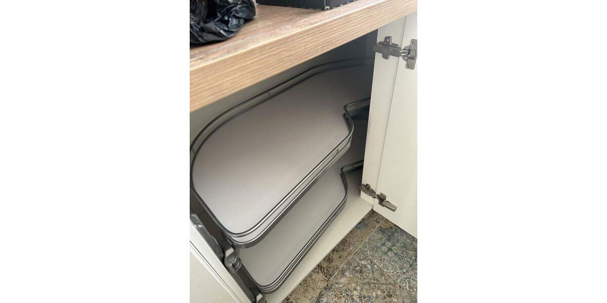 Etagenwohnung Mönchengladbach Stadtmitte - 2 Zimmer, 71 m&sup2;, 899&euro; | Angebot:25067161