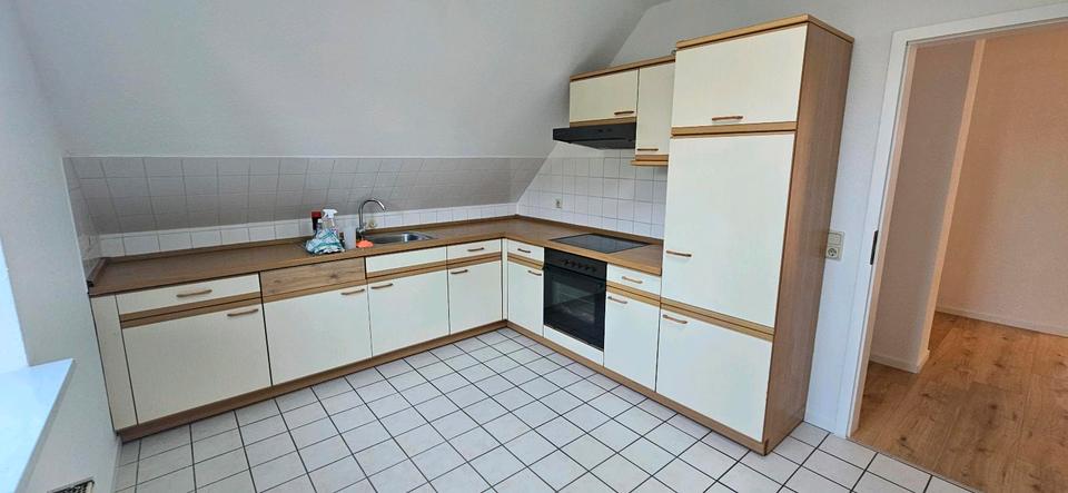 Dachgeschoßwohnung Dörverden - 4.5 Zimmer, 85 m&sup2;, 900&euro; | Angebot:26612191