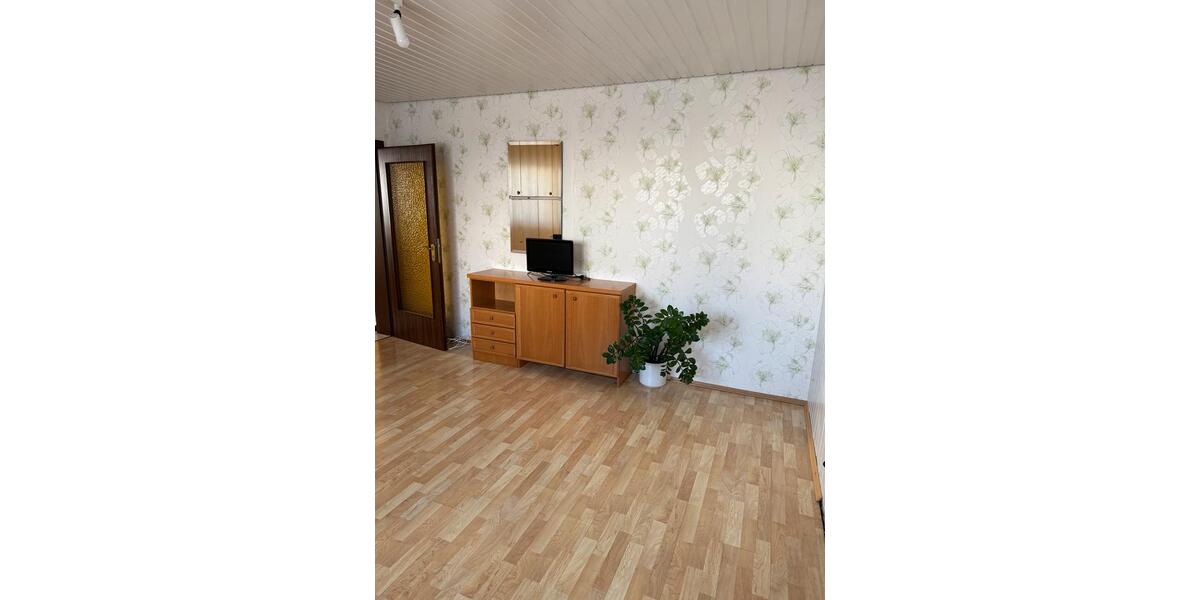 Wohnen auf Zeit Karlsruhe Innenstadt-Ost - 1 Zimmer, 18 m&sup2;, 480&euro; | Angebot:25350039