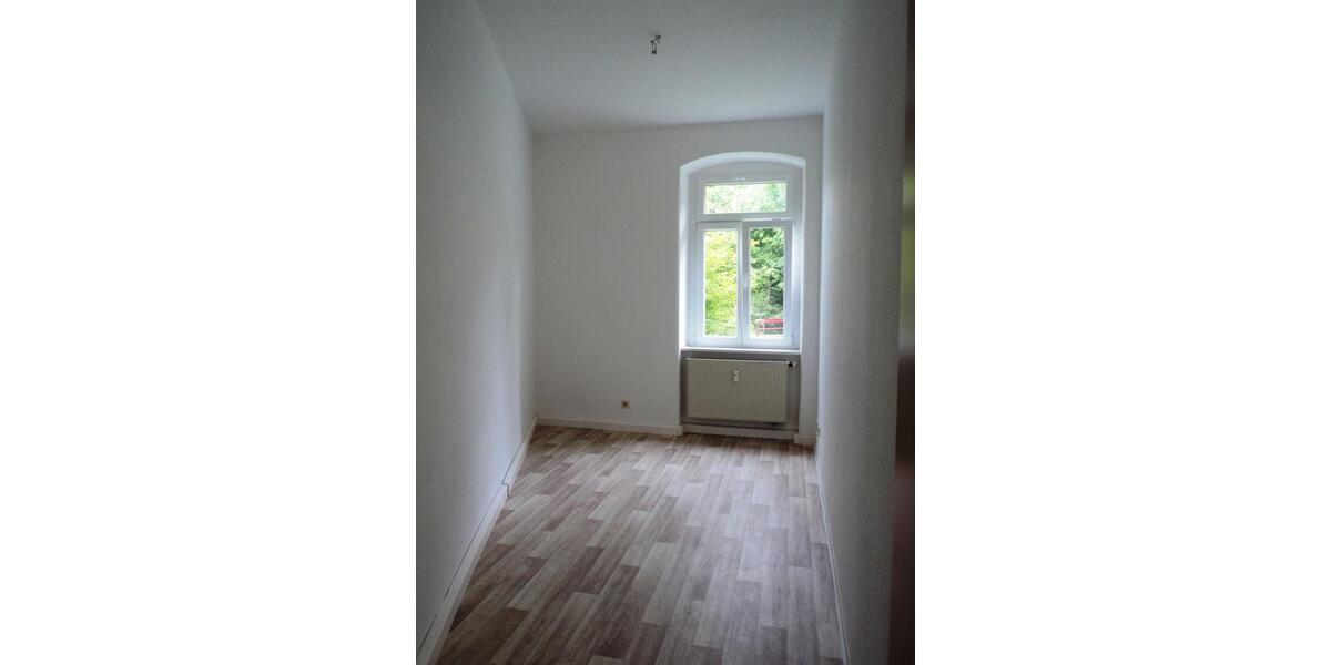 Etagenwohnung Zittau - 4 Zimmer, 87 m&sup2;, 461&euro; | Angebot:26017458