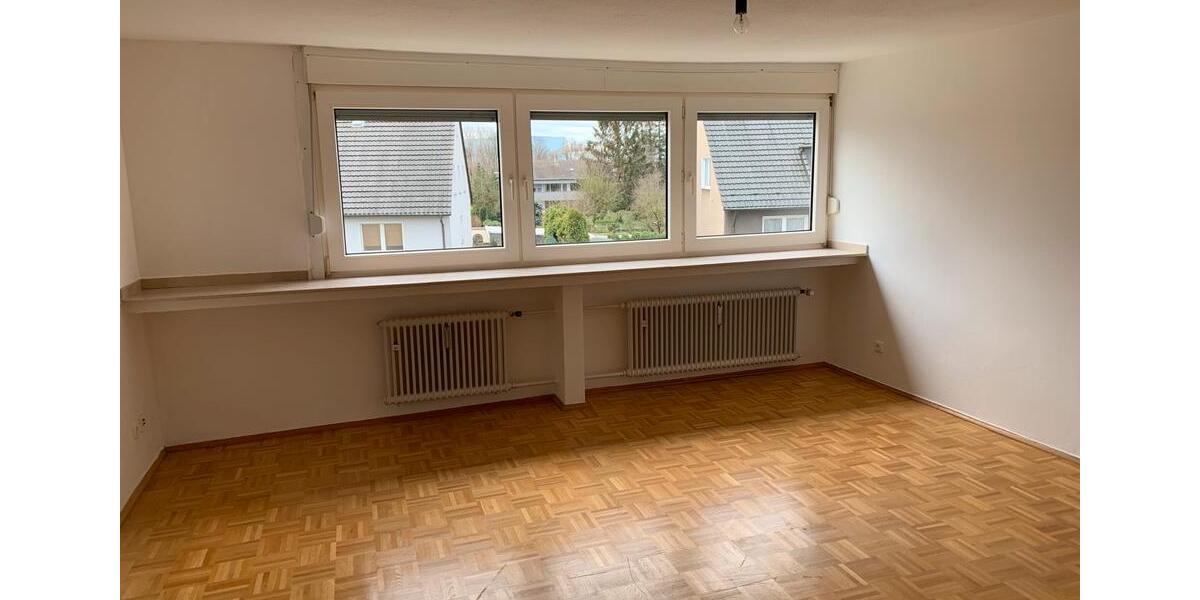 2,5 Zimmer Dachgeschosswohnung Lichtdurchflutet 2 zimmer