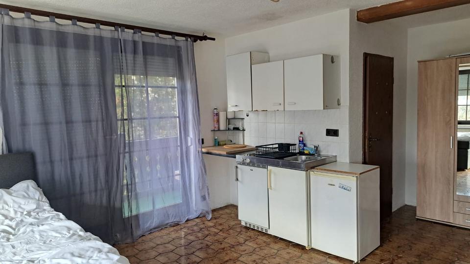 Ein Zimmerwohnung mit Balkon incl. Strom Wasser 1 zimmer
