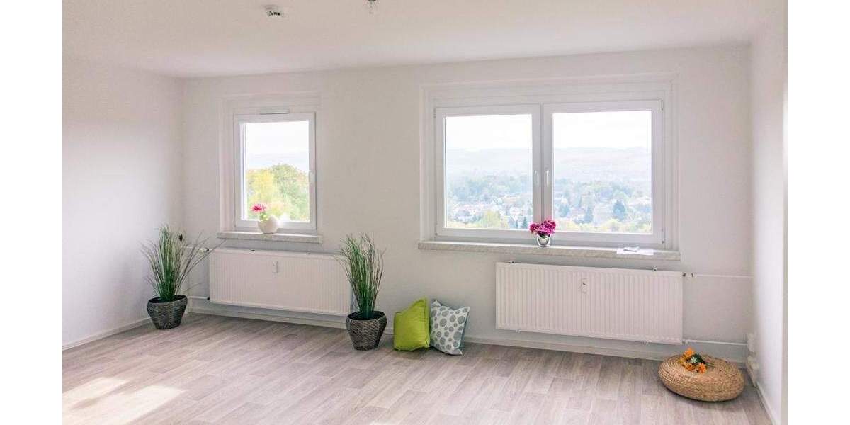 Etagenwohnung Chemnitz Sonnenberg - 3 Zimmer, 64 m&sup2;, 340&euro; | Angebot:25302940