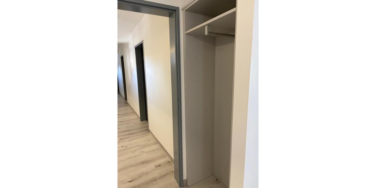 Wohnen auf Zeit Witten - 4 Zimmer, 122 m&sup2;, 1.302&euro; | Angebot:25252840
