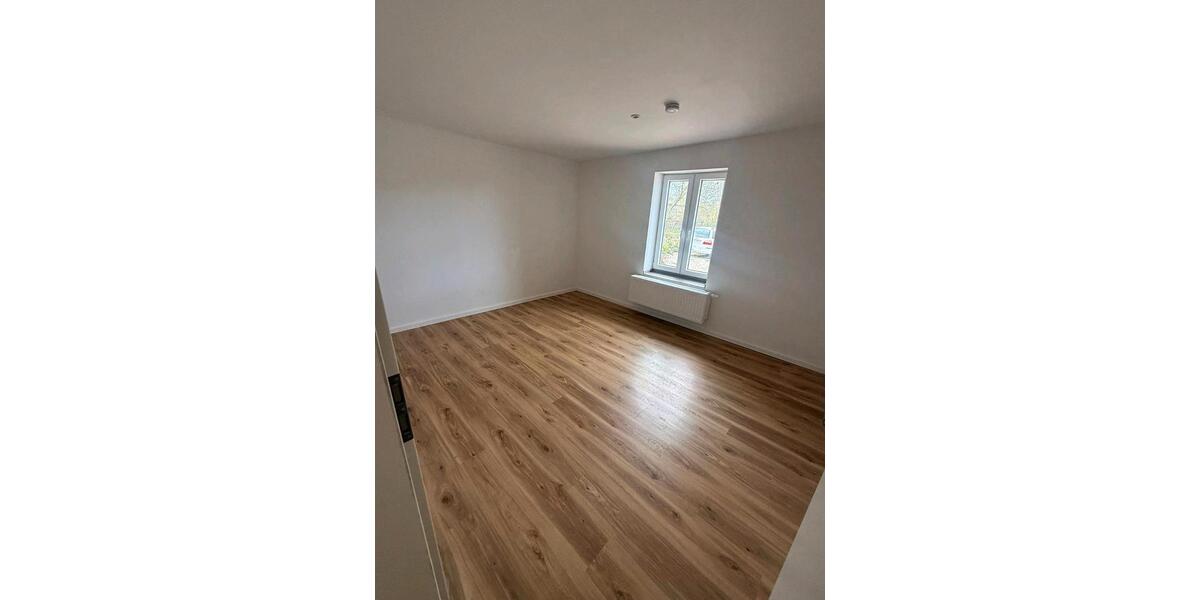 Erdgeschoßwohnung Kleve - 3 Zimmer, 68 m&sup2;, 1.350&euro; | Angebot:25994241