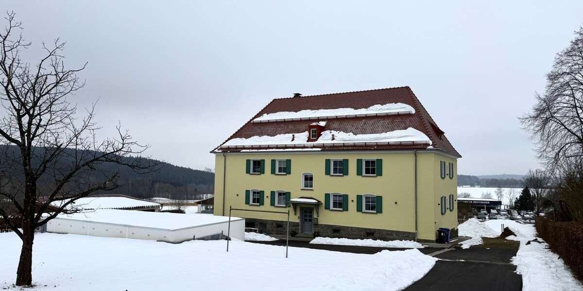 Etagenwohnung Treffelstein - 3 Zimmer, 80 m&sup2;, 550&euro; | Angebot:24729432