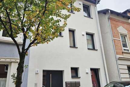 Wohnung zum Mieten in Hamburg 2.390 € 110 m² 4 zimmer