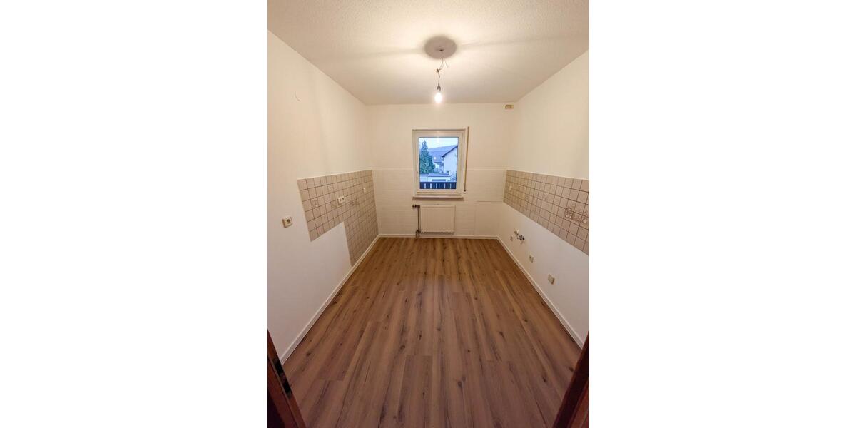 Etagenwohnung Aschaffenburg Gailbach - 4 Zimmer, 105 m&sup2;, 1.400&euro; | Angebot:25702440