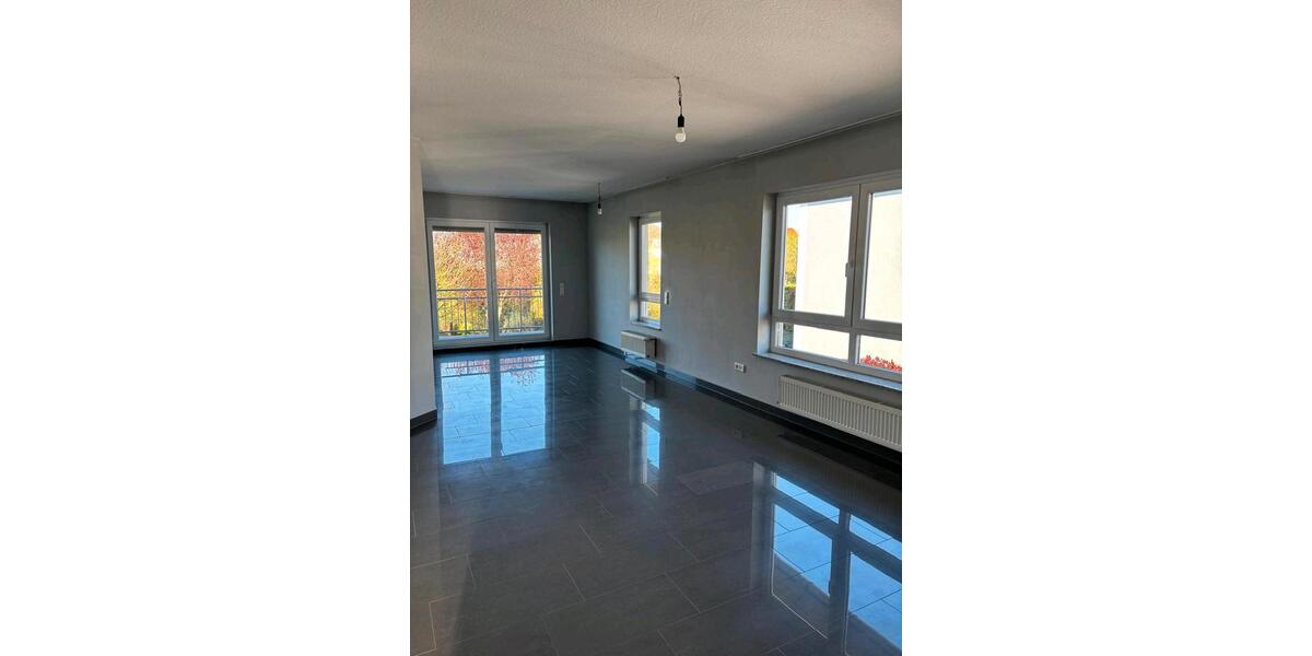 Etagenwohnung Saarlouis - 2 Zimmer, 70 m&sup2;, 850&euro; | Angebot:26635857