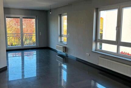 Wohnung Saarlouis - 2 Zimmer, 70 m&sup2;, 850&euro; | Angebot:26635857
